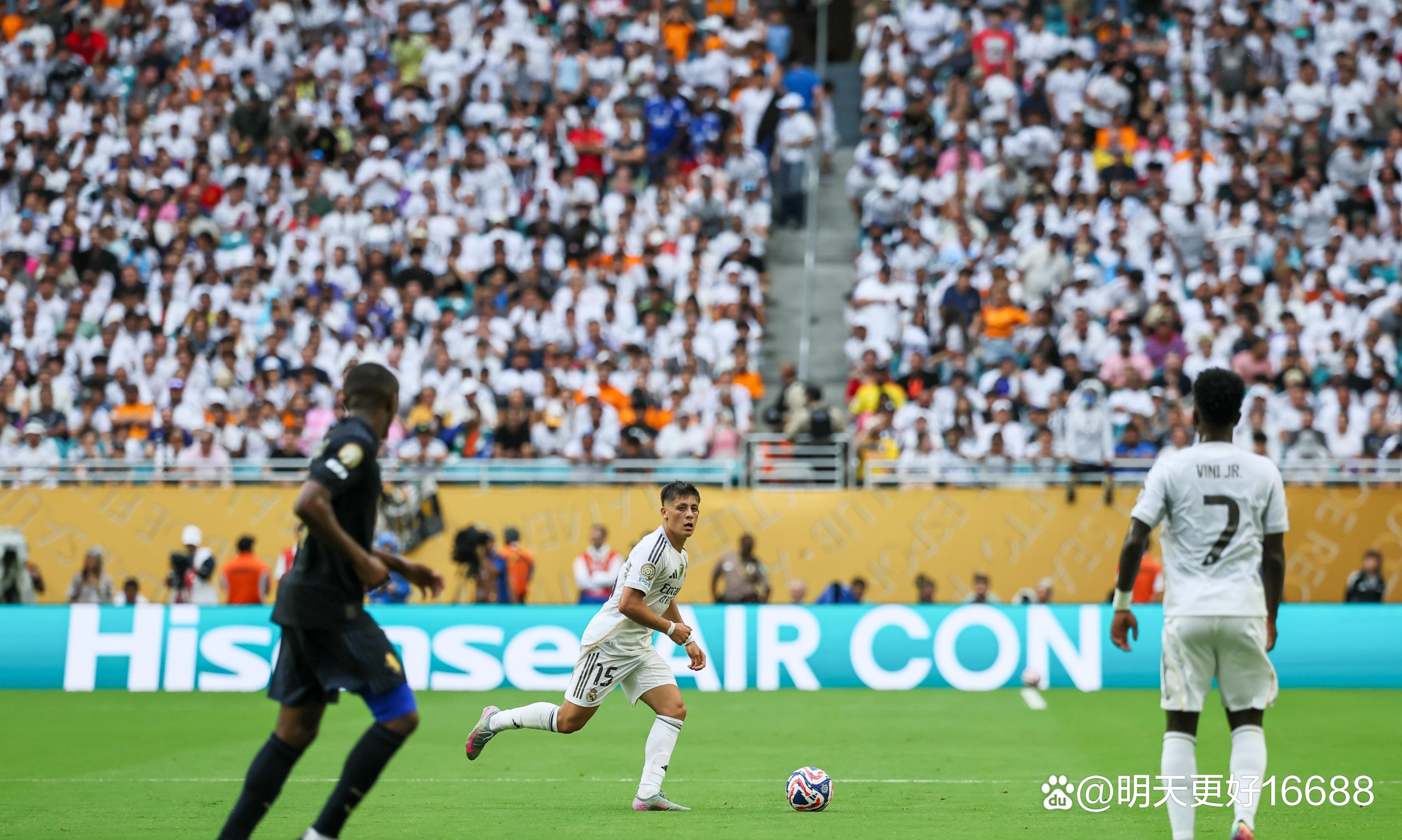 Kaiyun-尤文门将多次救险,当选全场最佳球员,知道记者一个电子图片.-Kaiyun